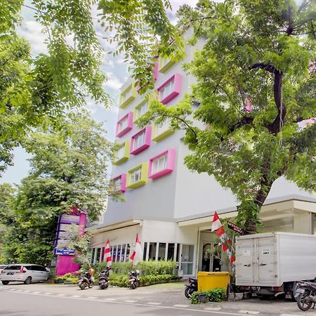Hotel O Gambir Near Juanda Station Formerly Bunga Dahlia Yakarta Exterior foto